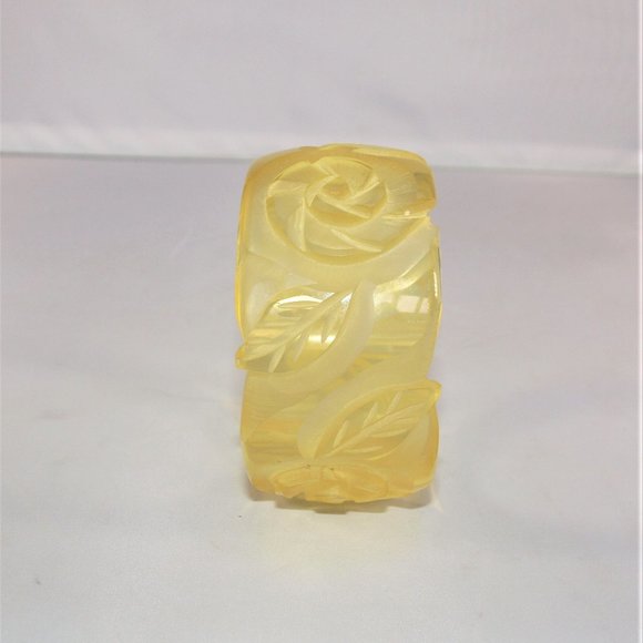 X-Wide Vintage Carved Christina DeFalco Resin Bangle - Picture 2 of 5